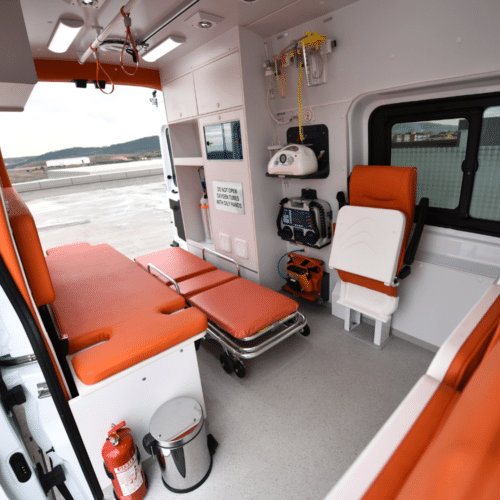 ford transit ambulance _ emergency _ fgfs (5)