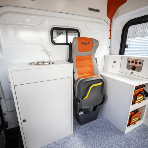 ford transit ambulance _ emergency _ fgfs (7)